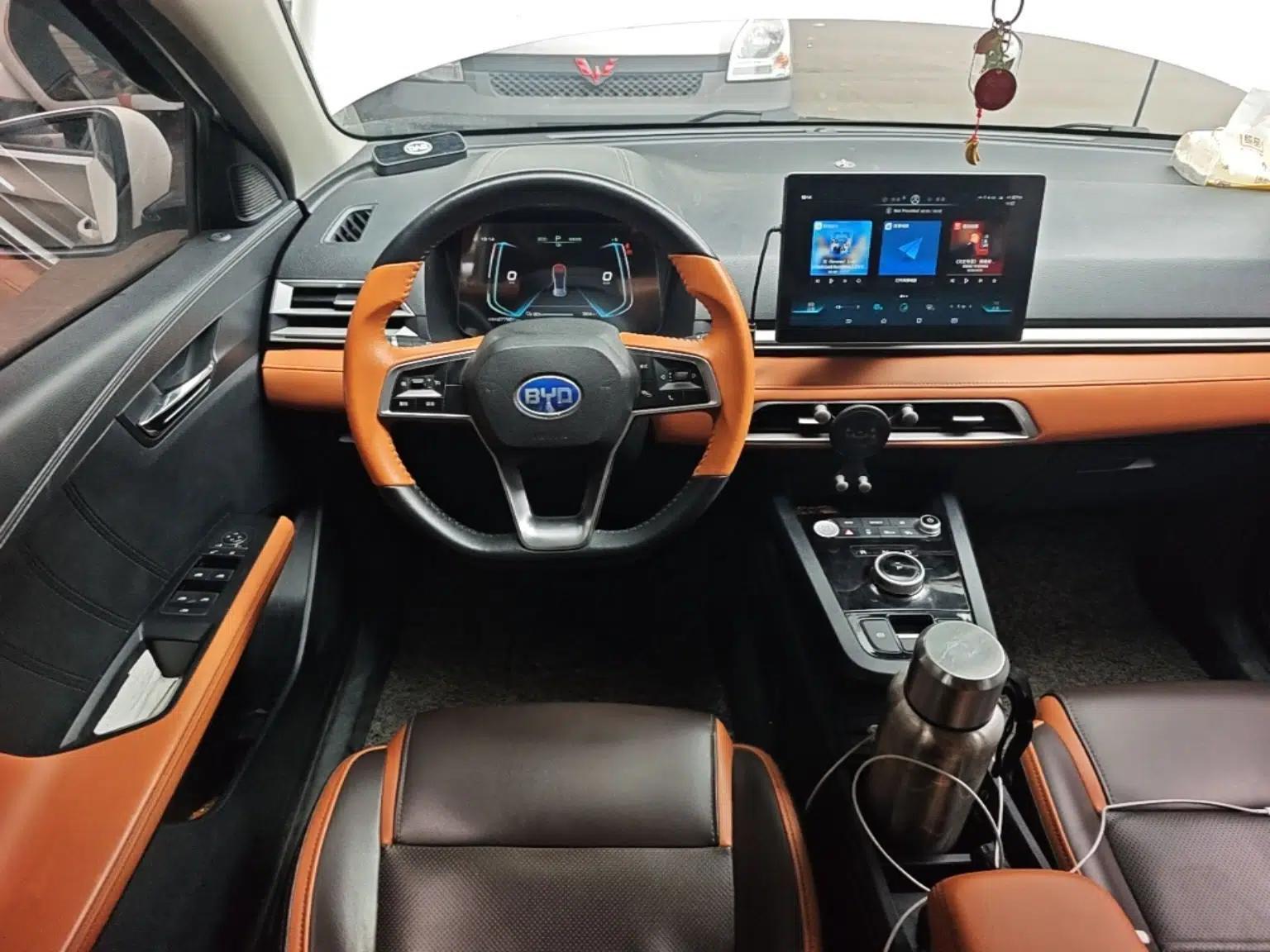 BYD e2 2021 Luxury Model — миниатюра 11