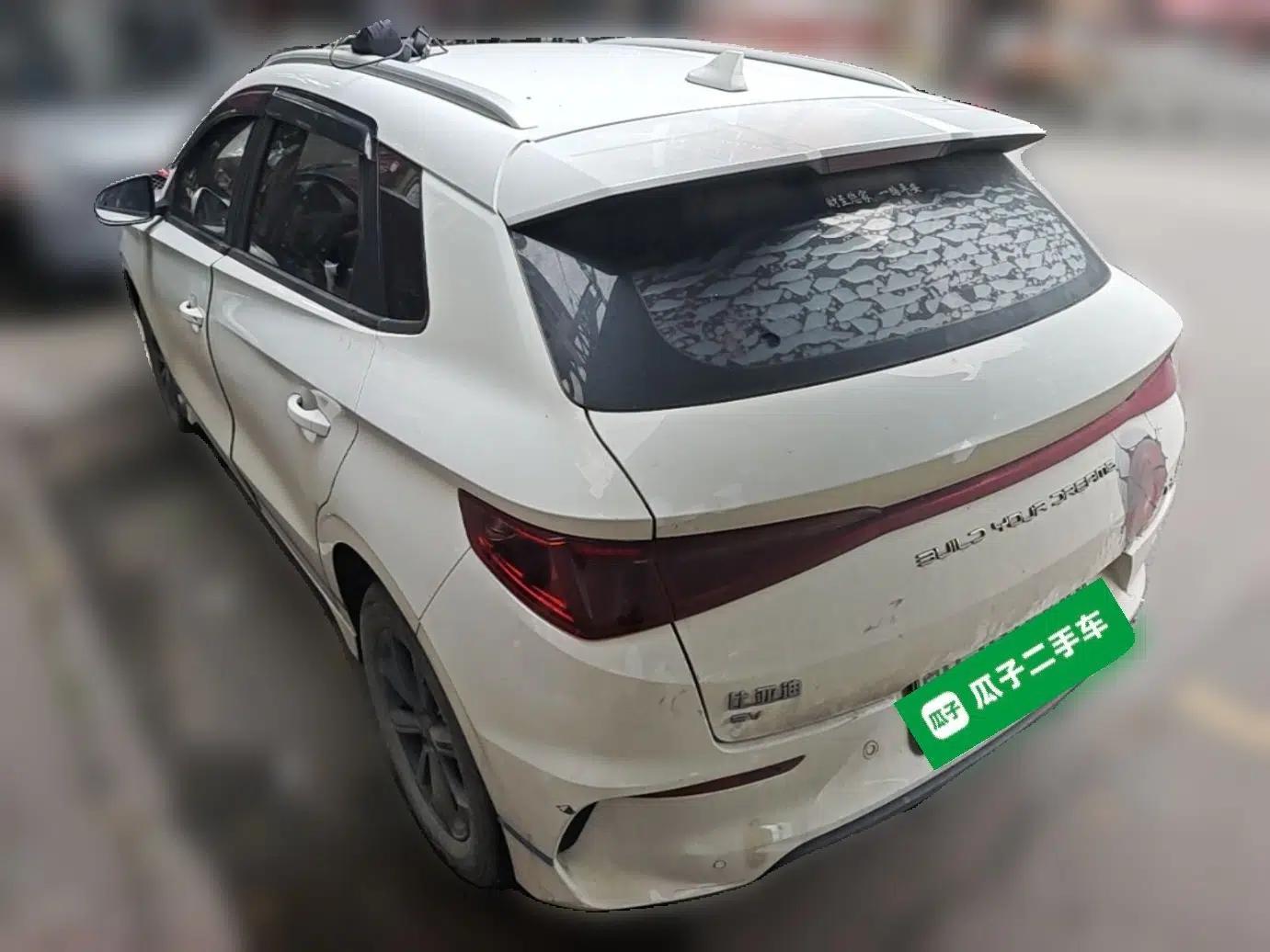 BYD e2 2021 Luxury Model — миниатюра 4