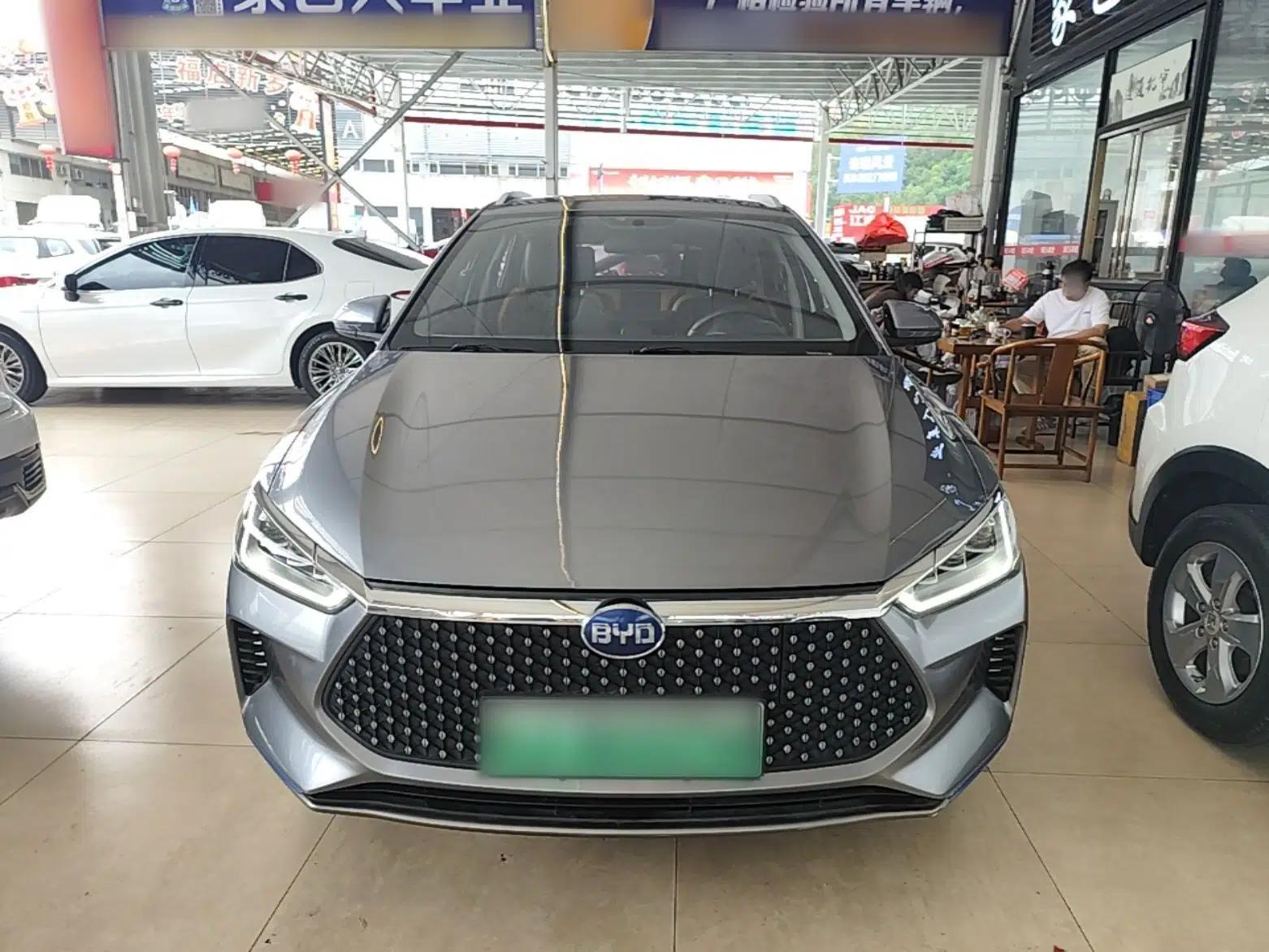 BYD e2 2021 Comfort Model — миниатюра 2