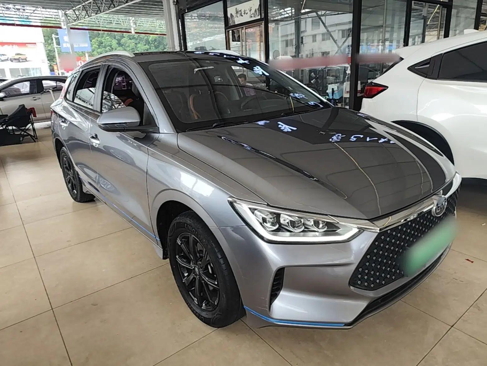 BYD e2 2021 Comfort Model — миниатюра 3