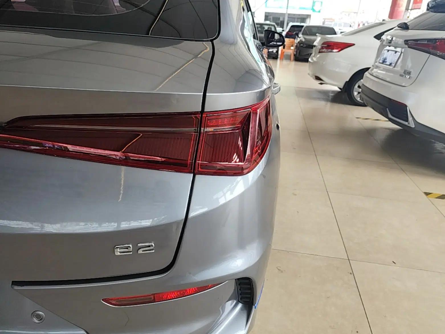 BYD e2 2021 Comfort Model — миниатюра 7