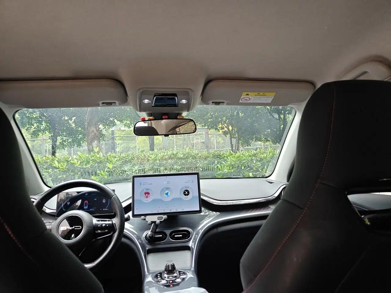 BYD e2 2023 Luxury Model — миниатюра 19