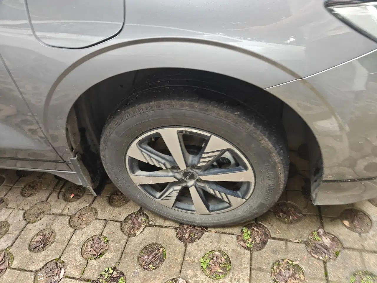 BYD e2 2023 Luxury Model — миниатюра 8