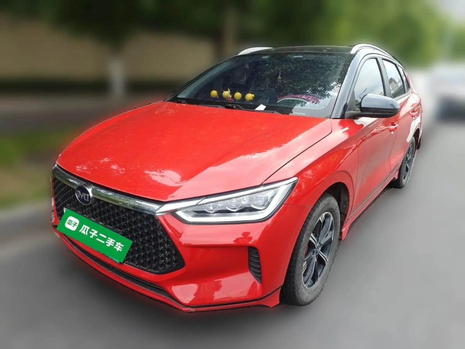 BYD e2 2021 Deluxe Model — миниатюра 1