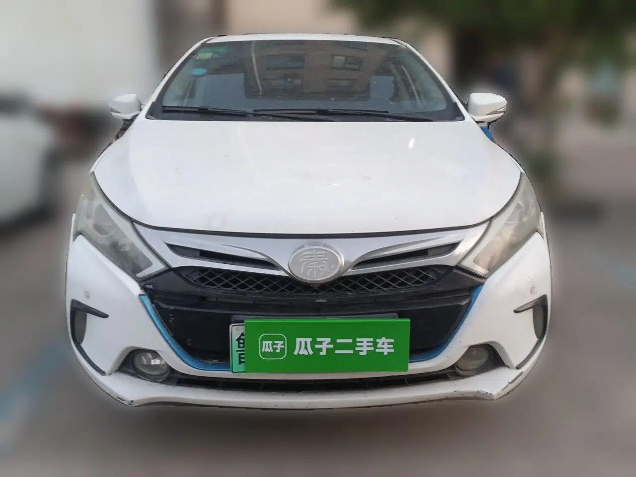 BYD Qin New Energy 2015 1.5T Dual-Crown Flagship Plus Edition — миниатюра 2