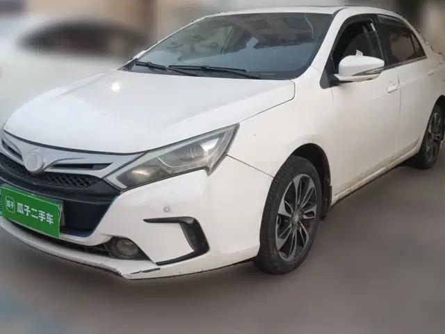 BYD Qin New Energy 2015 1.5T Dual-Crown Flagship Plus Edition