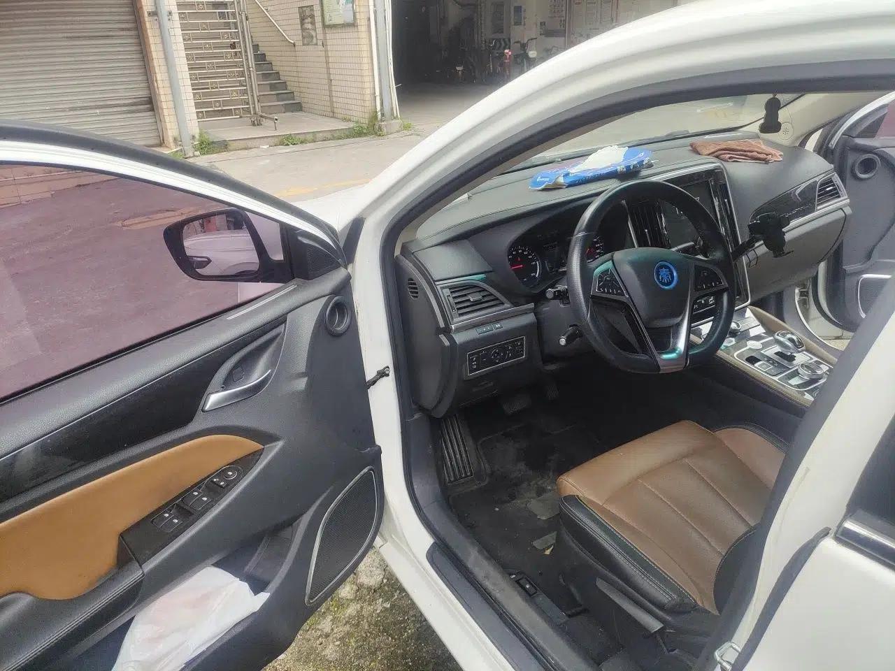 BYD Qin New Energy 2017 1.5T Luxury Model — миниатюра 17