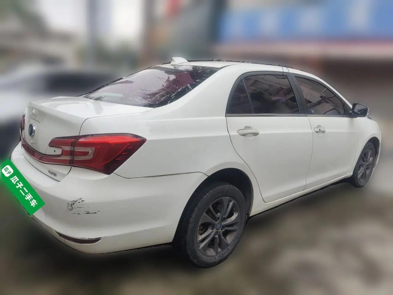 BYD Qin New Energy 2017 1.5T Luxury Model — миниатюра 6