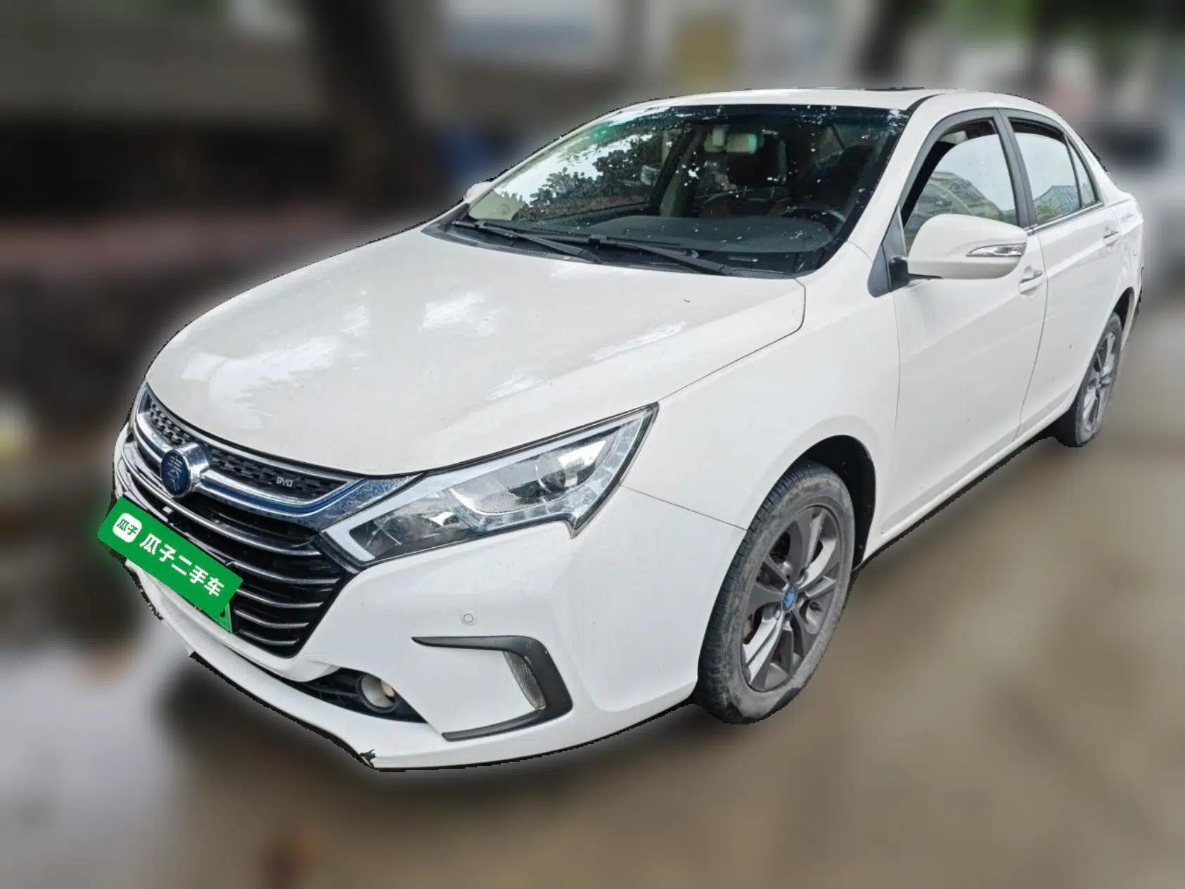BYD Qin New Energy 2017 1.5T Luxury Model — миниатюра 1