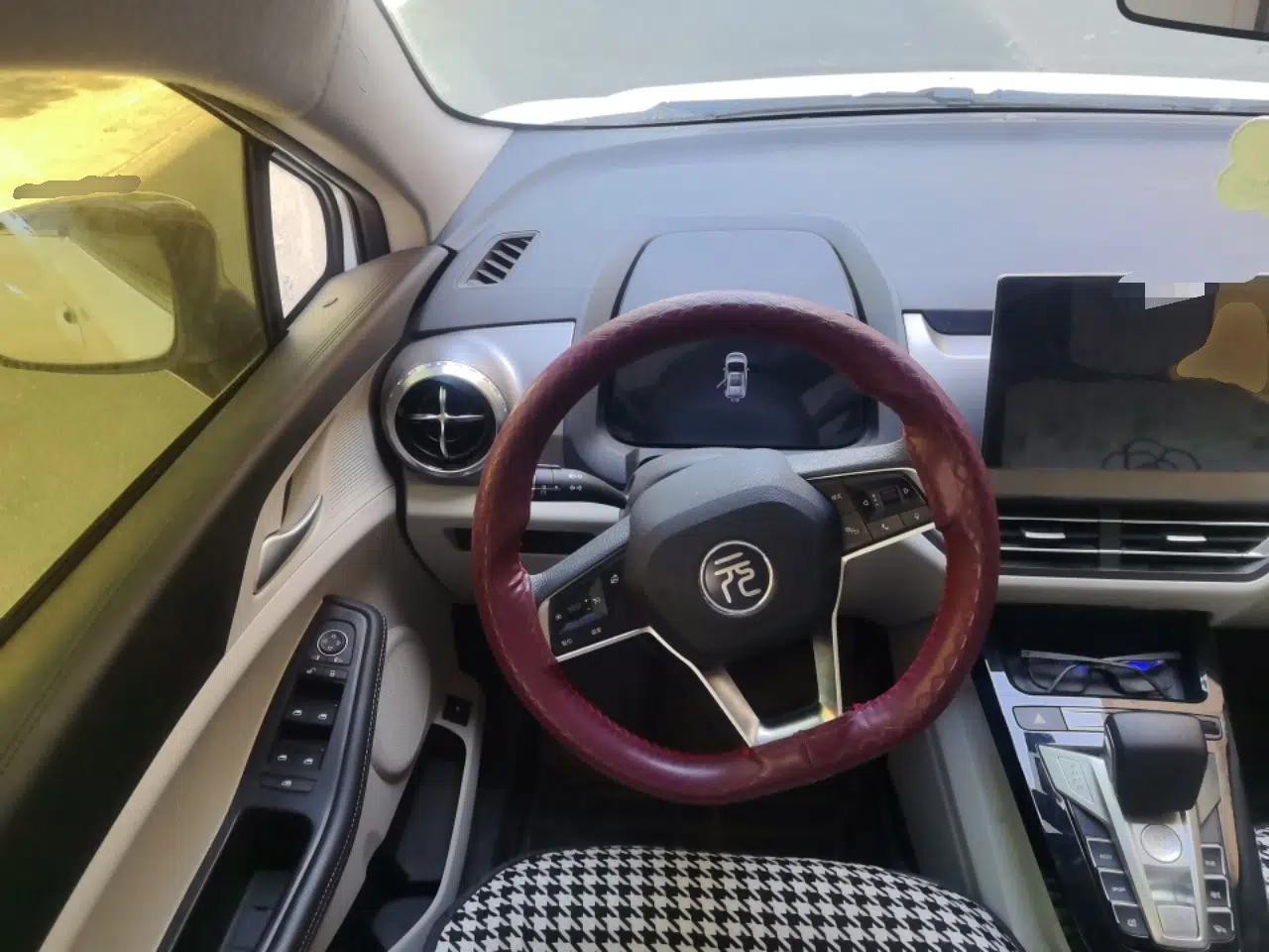 BYD Yuan Pro 2021 401 km Luxury Version — миниатюра 7