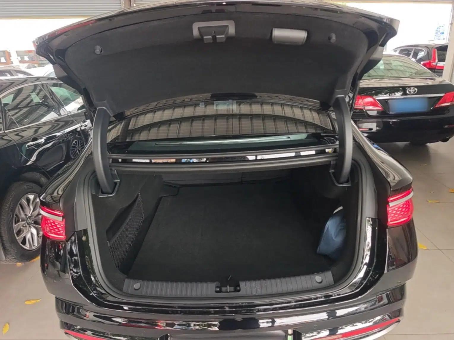 BYD Seal 07 DM-i 2025 DM-i 1.5L 70km Elite Model — миниатюра 22