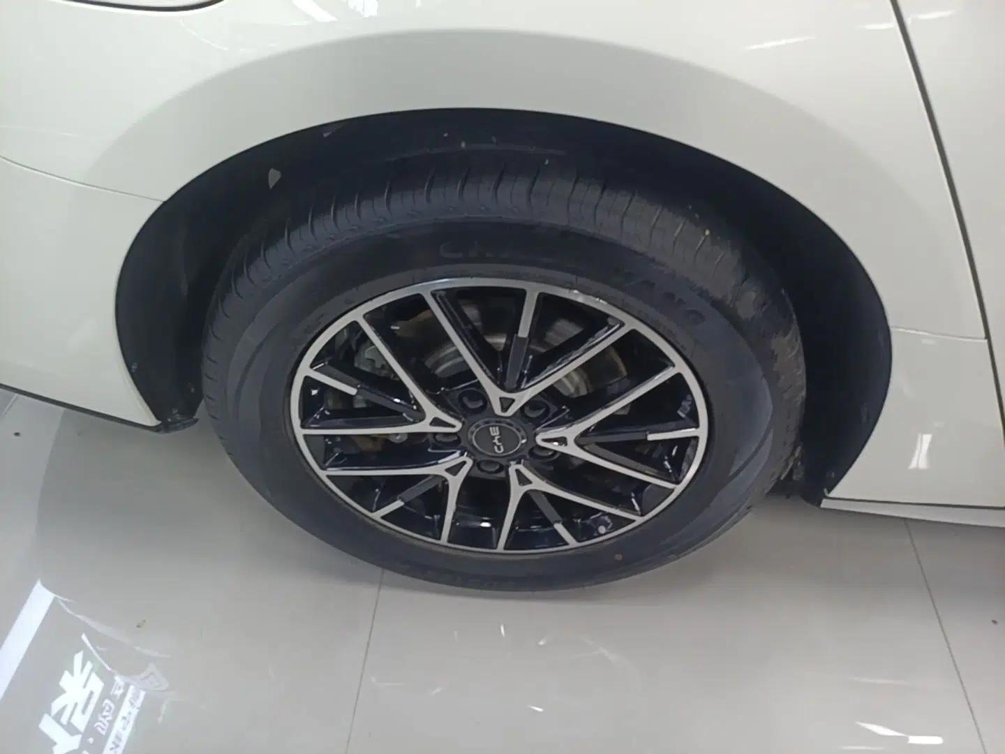 BYD Seal 07 DM-i 2025 DM-i 1.5L 70km Elite Model — миниатюра 10
