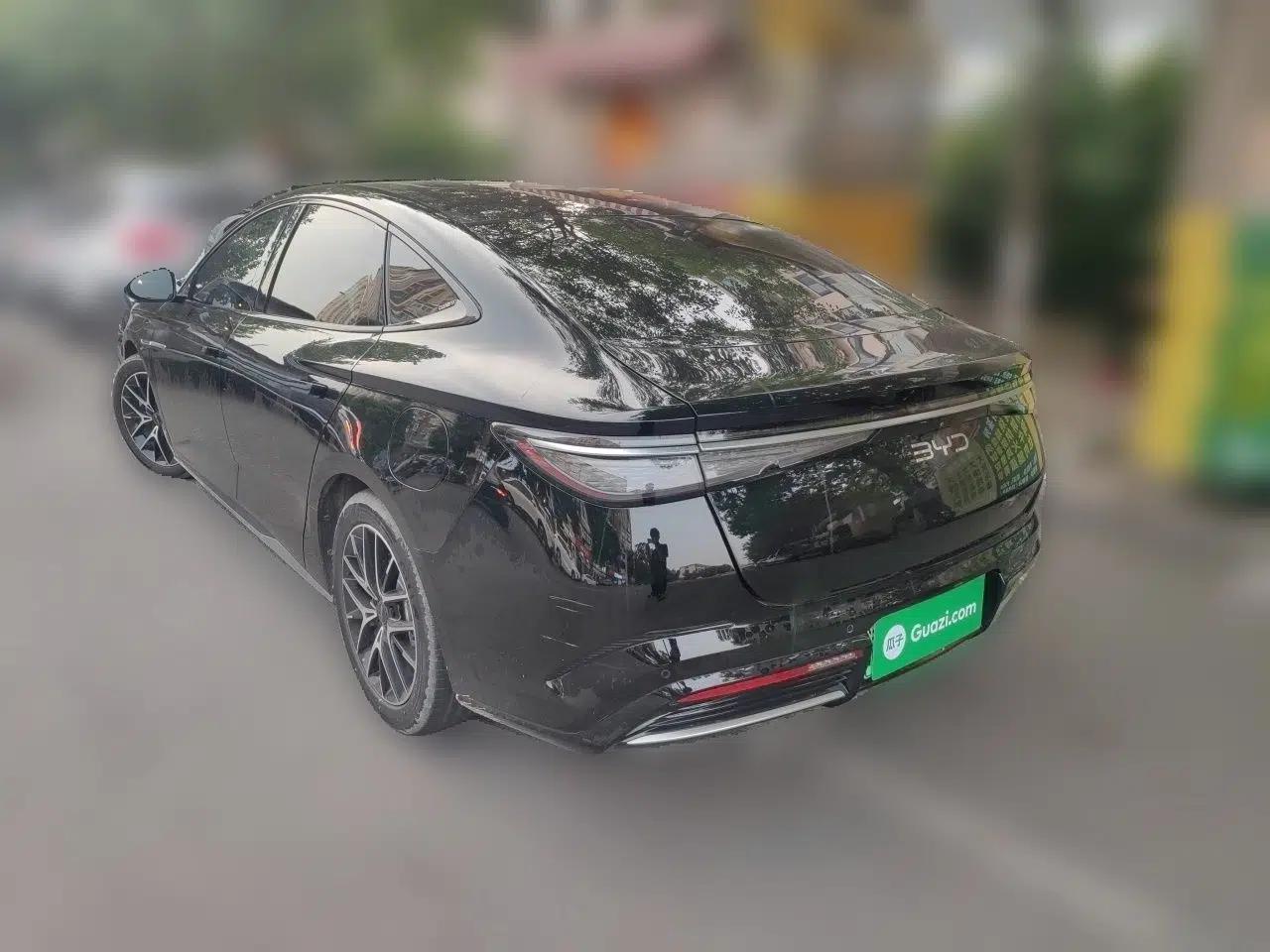 BYD Seal 07 DM-i 2025 DM-i 1.5L 125km Luxury Model — миниатюра 4