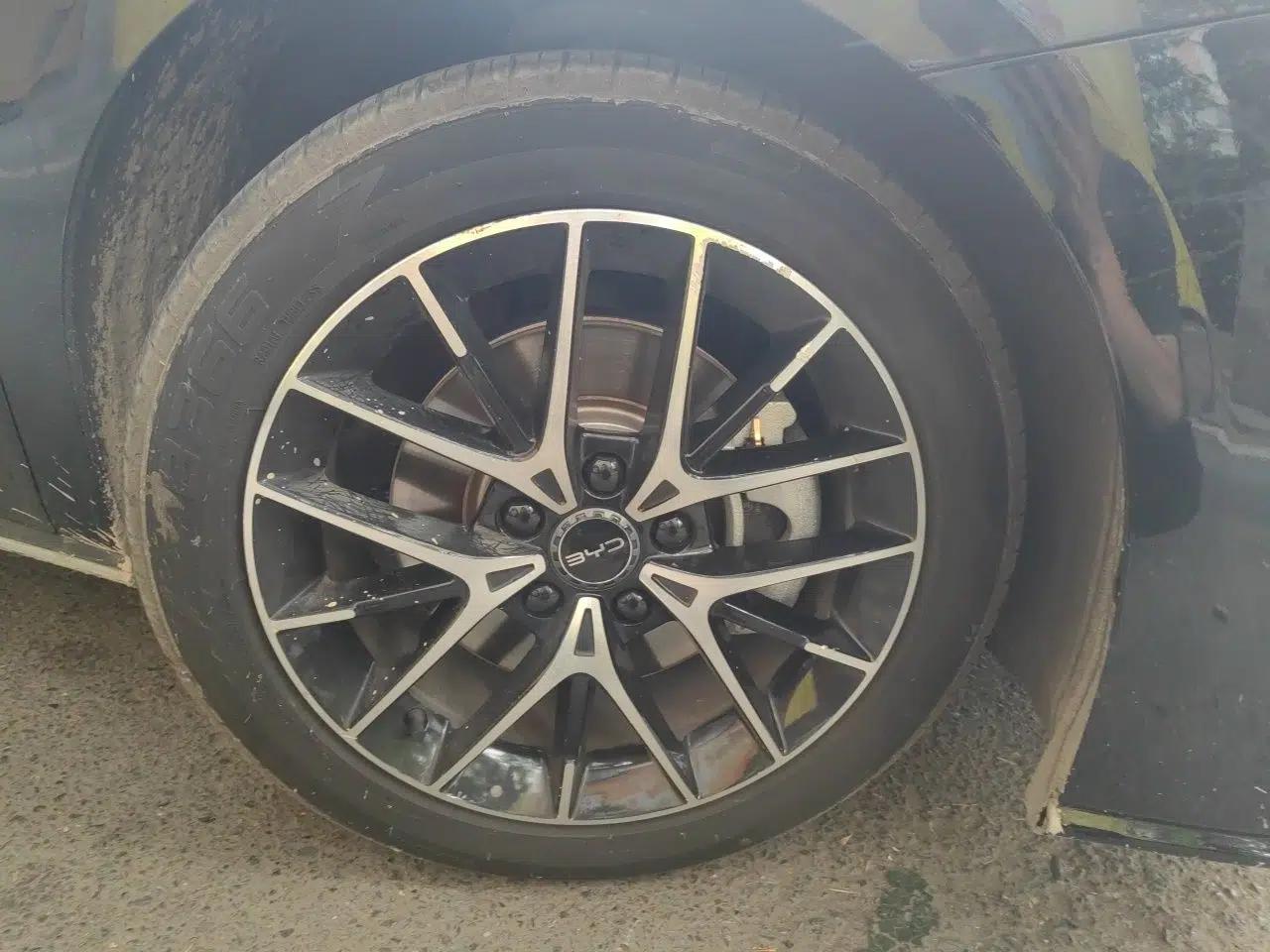 BYD Seal 07 DM-i 2025 DM-i 1.5L 125km Luxury Model — миниатюра 8