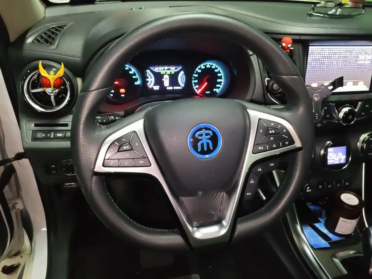 BYD Song New Energy 2017 Song DM 1.5TID All-Wheel Drive Luxury Model — миниатюра 11