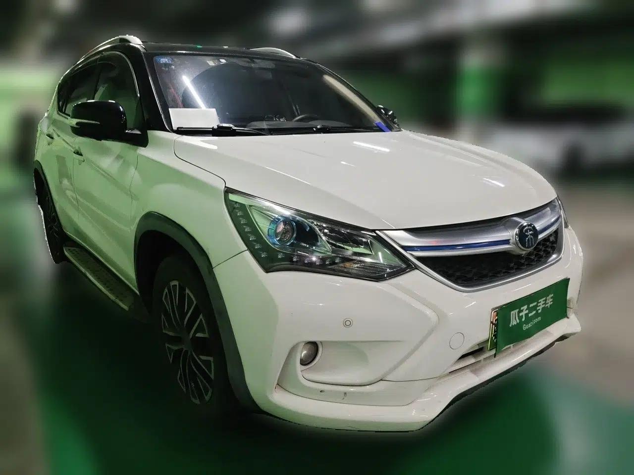 BYD Song New Energy 2017 Song DM 1.5TID All-Wheel Drive Luxury Model — миниатюра 3