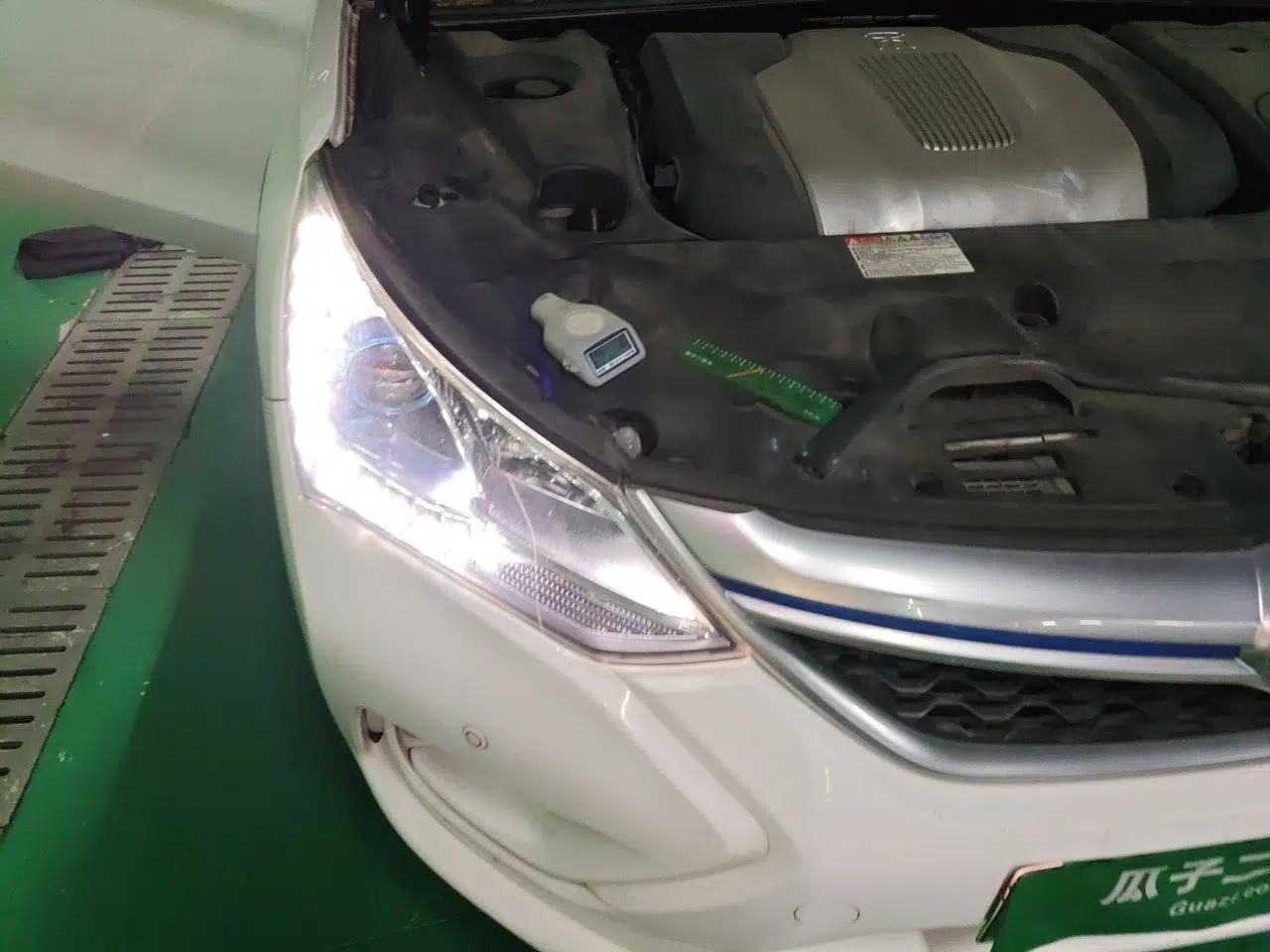 BYD Song New Energy 2017 Song DM 1.5TID All-Wheel Drive Luxury Model — миниатюра 7