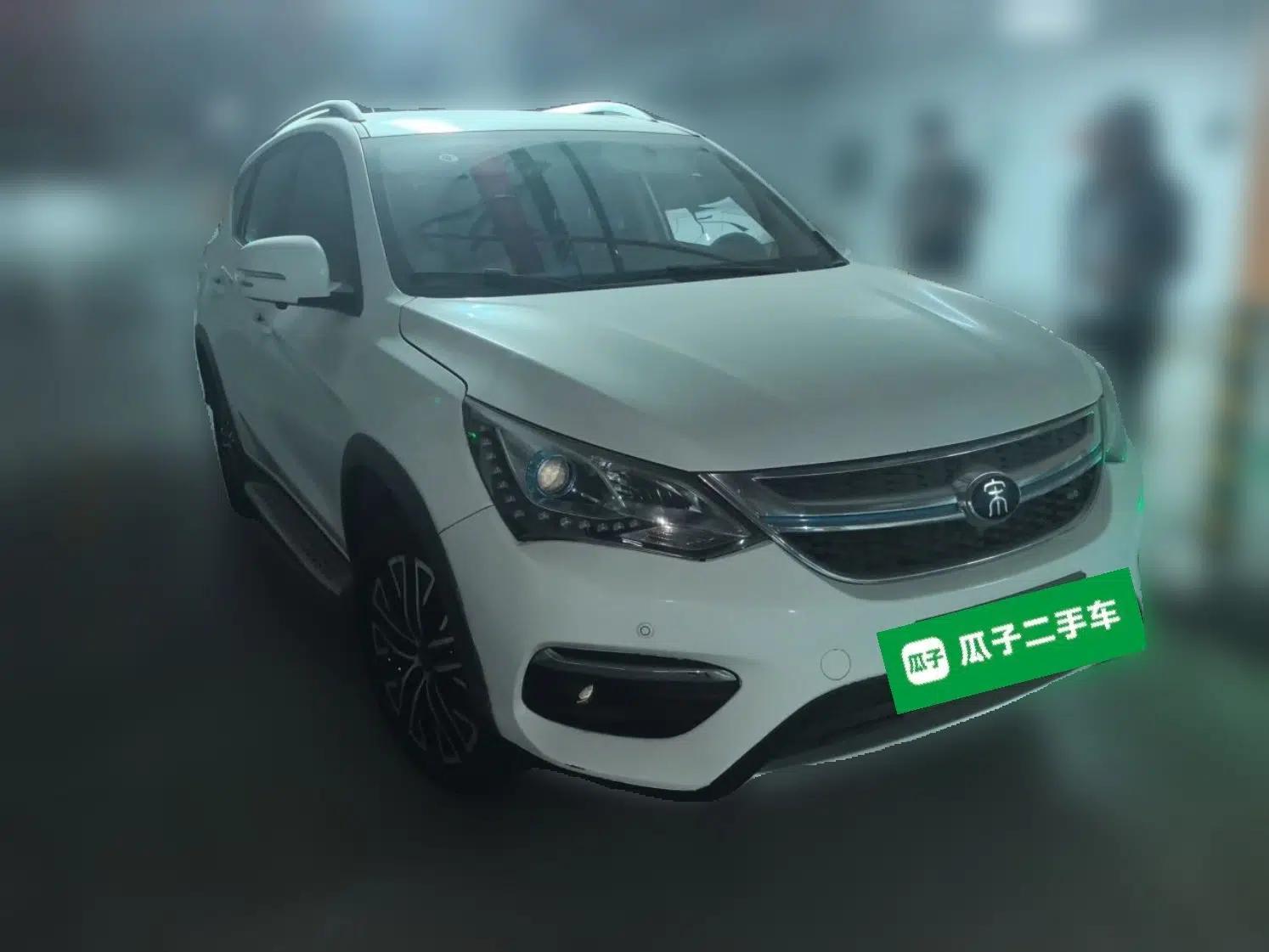 BYD Song New Energy 2017 Song DM 1.5TID All-Wheel Drive Luxury Model — миниатюра 3