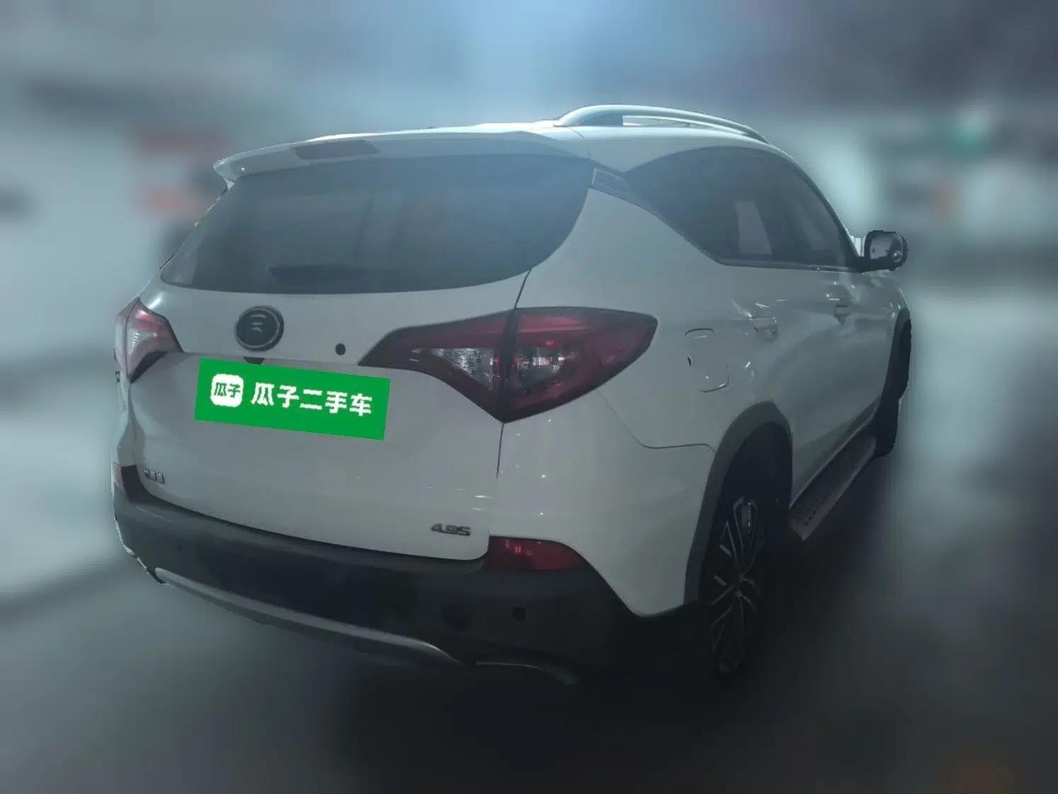 BYD Song New Energy 2017 Song DM 1.5TID All-Wheel Drive Luxury Model — миниатюра 6