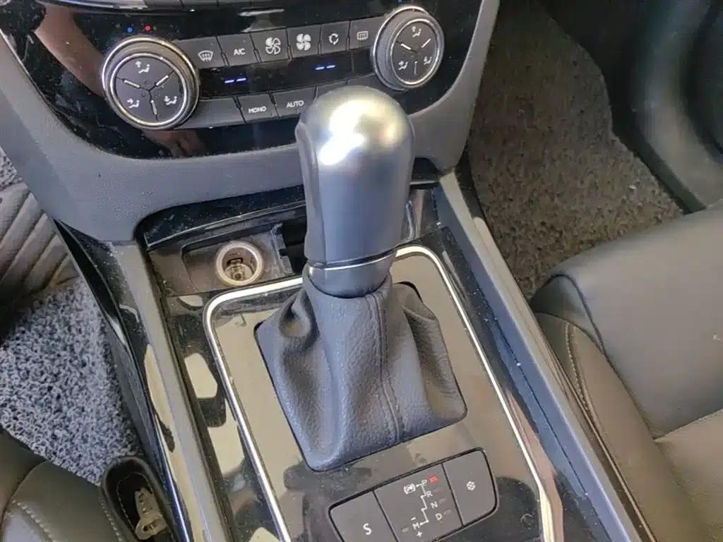 Peugeot 508 2015 1.6THP Automatic Premium Edition — миниатюра 7