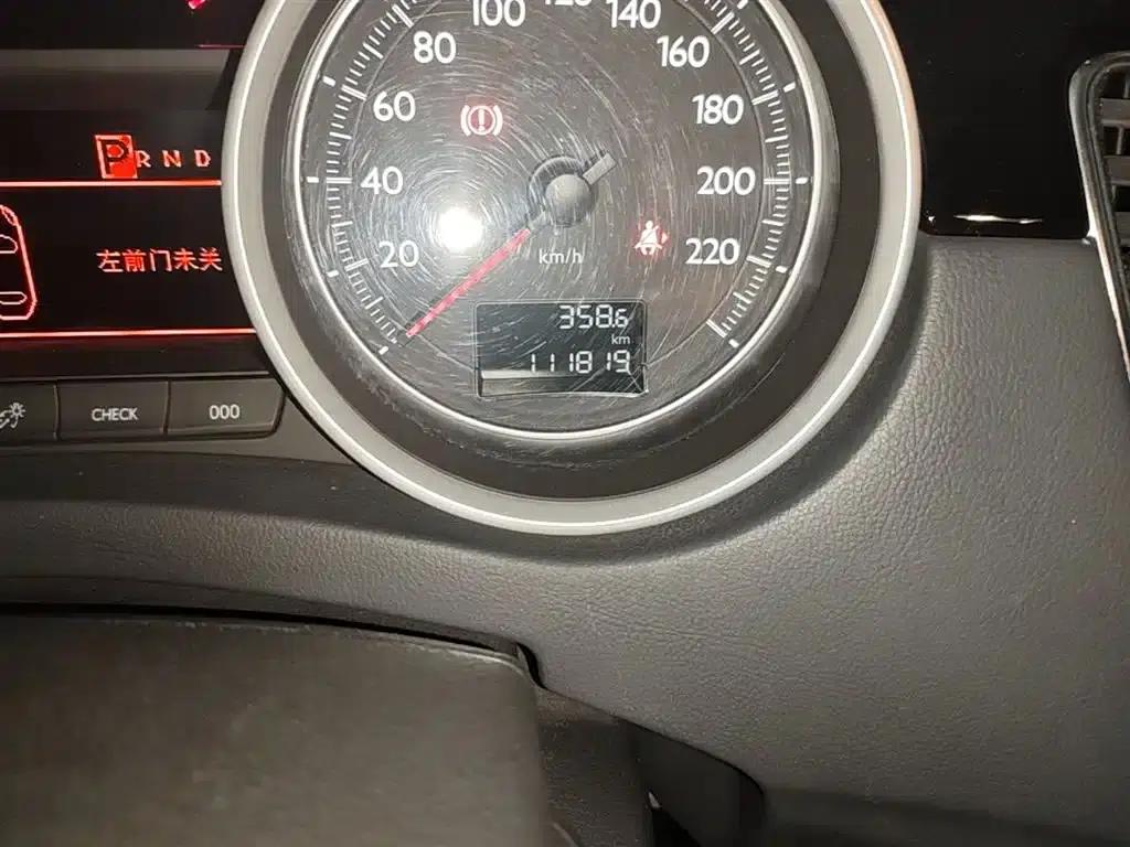 Peugeot 508 2015 1.6THP Automatic Premium Edition — миниатюра 19