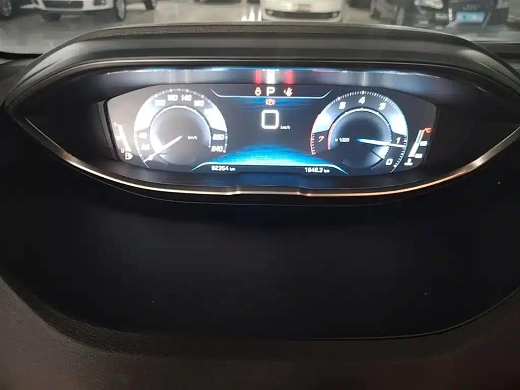 Peugeot 4008 2017 350THP Elite Edition — миниатюра 12