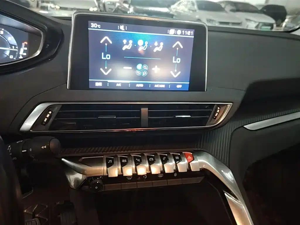 Peugeot 4008 2017 350THP Elite Edition — миниатюра 13