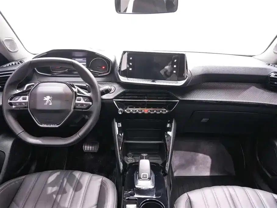 Peugeot 2008 2022 230THP THE ONE — миниатюра 10