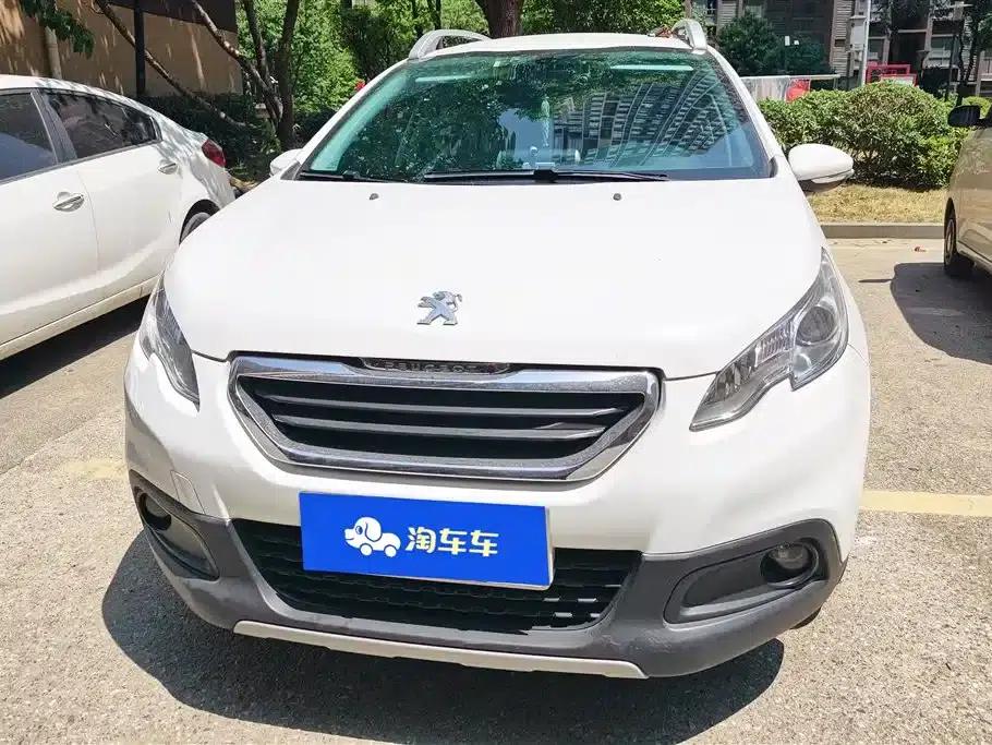 Peugeot 2008 2014 Model 1.6L Automatic Premium Edition — миниатюра 2