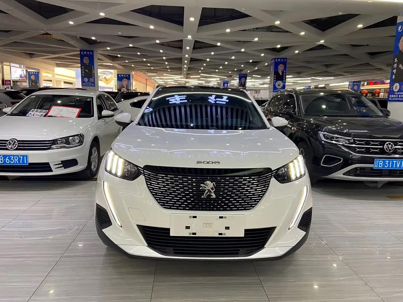 Peugeot 2008 2022 230THP THE ONE — миниатюра 2