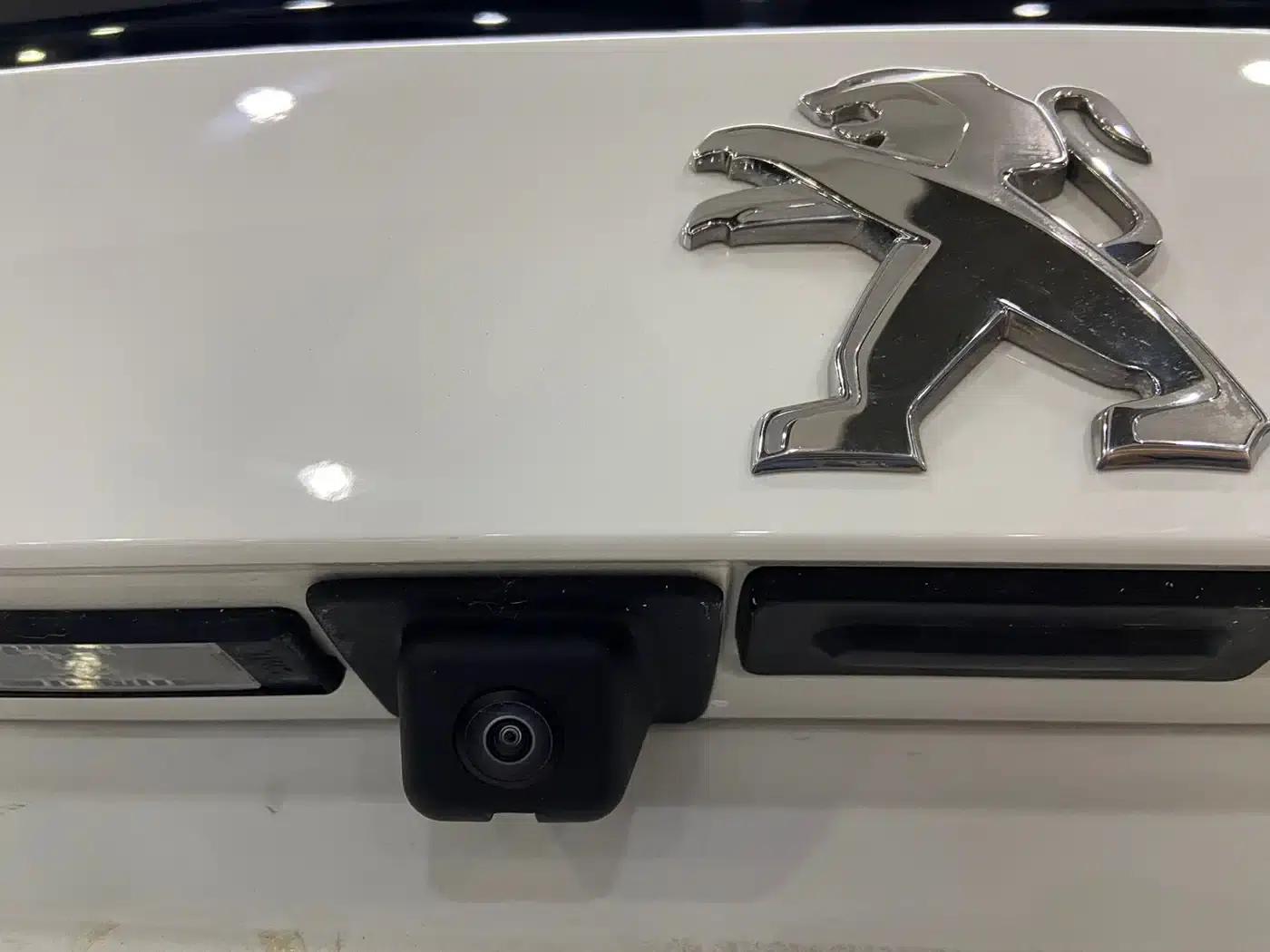 Peugeot 2008 2022 230THP THE ONE — миниатюра 11