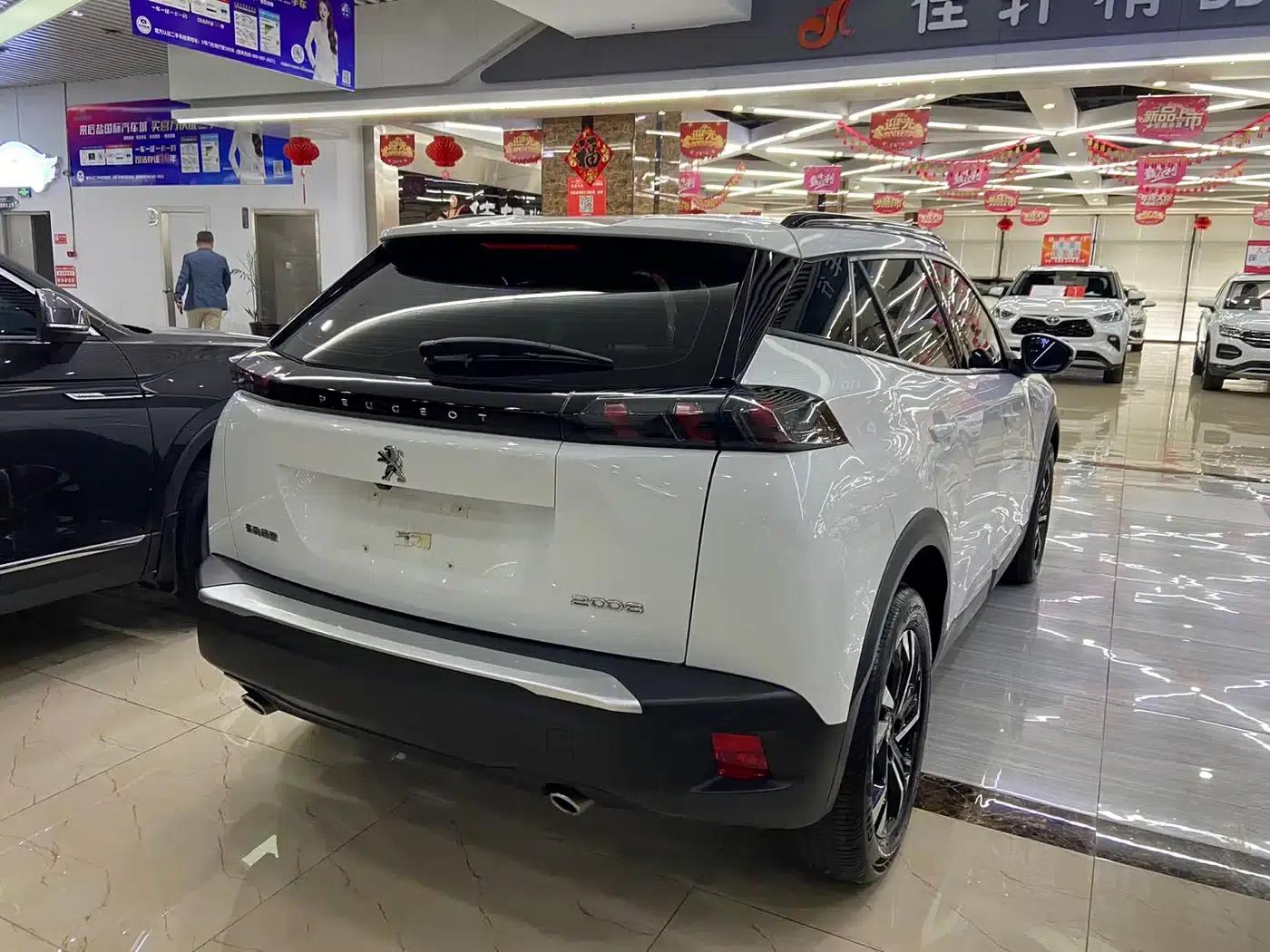 Peugeot 2008 2022 230THP THE ONE — миниатюра 4