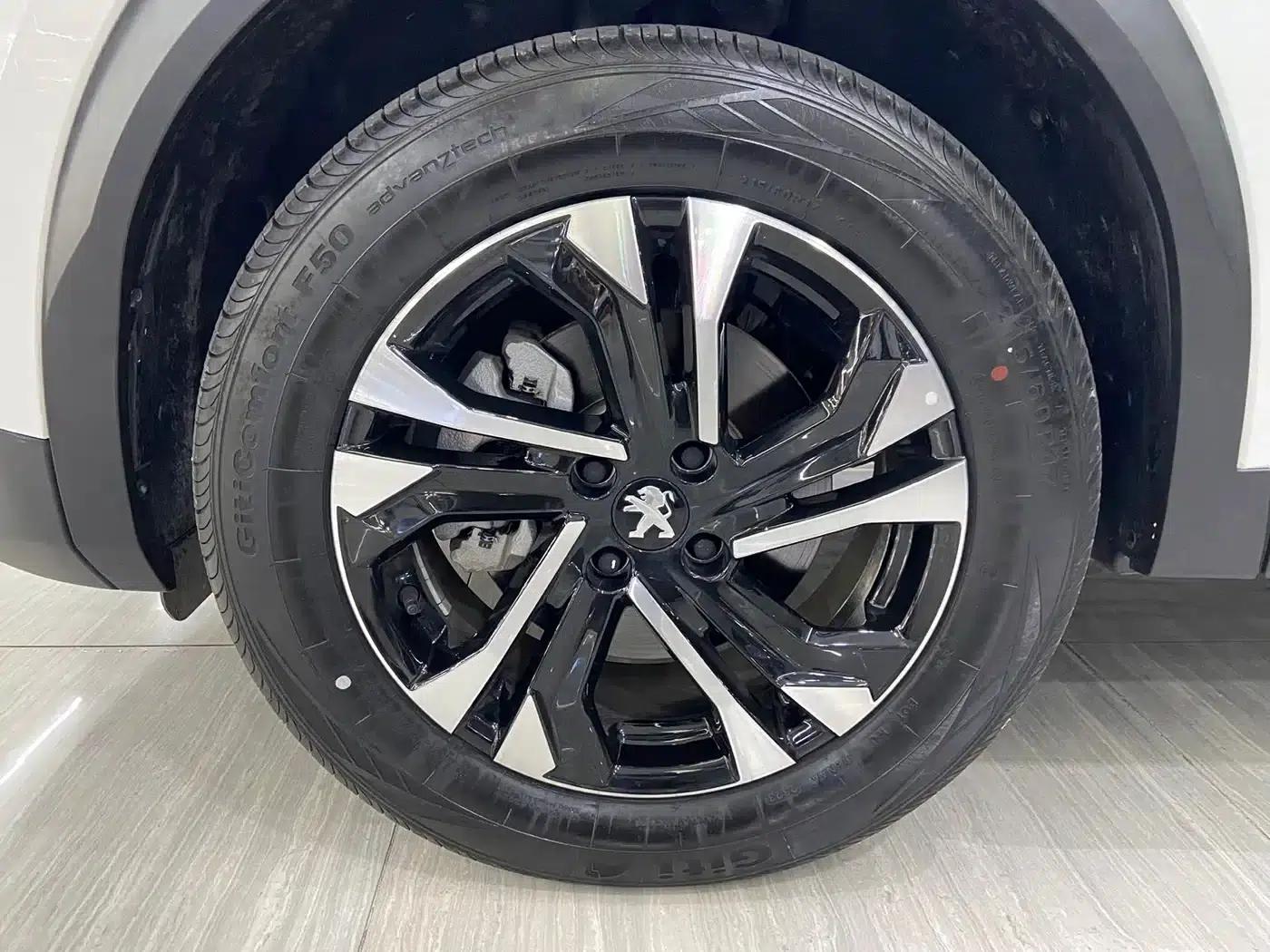 Peugeot 2008 2022 230THP THE ONE — миниатюра 10