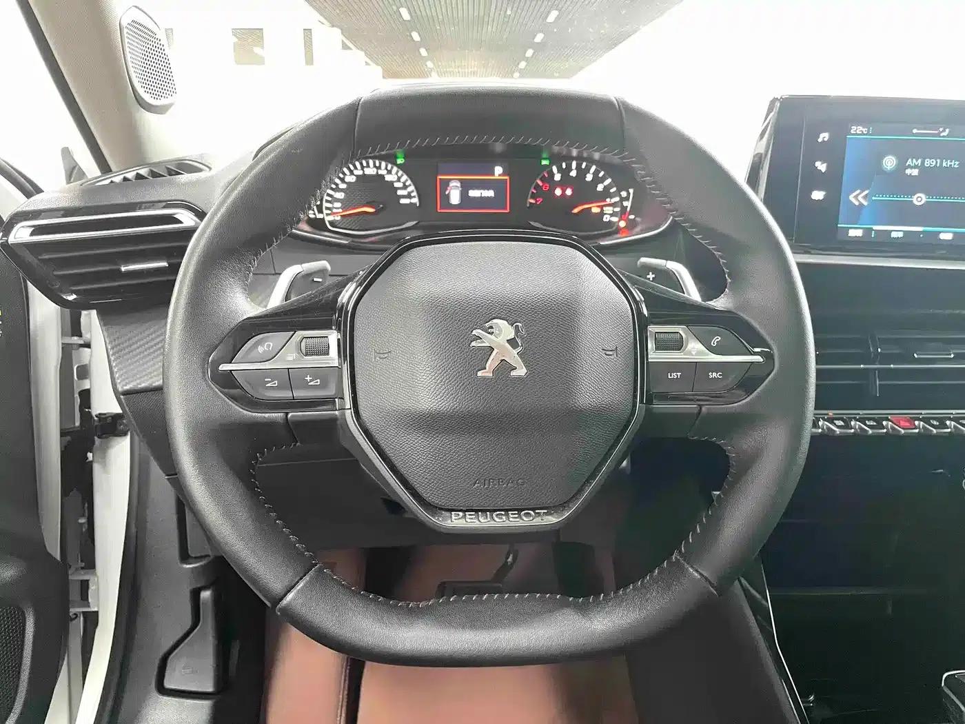 Peugeot 2008 2022 230THP THE ONE — миниатюра 8