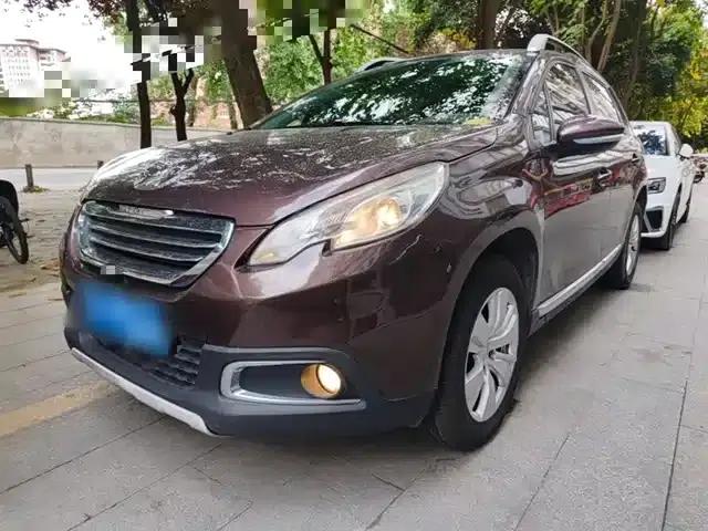 Peugeot 2008 2014 Model 1.6L Automatic Fashion Edition