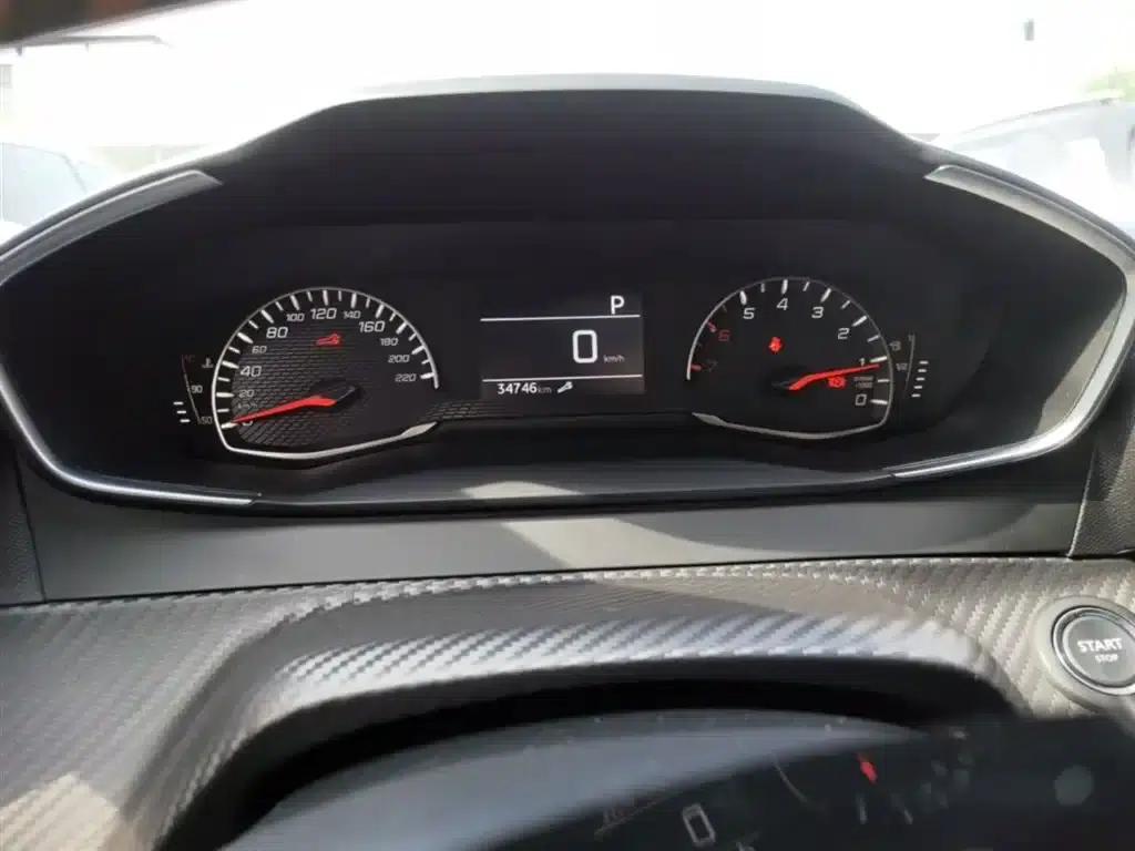 Peugeot 2008 2022 230THP THE ONE — миниатюра 19