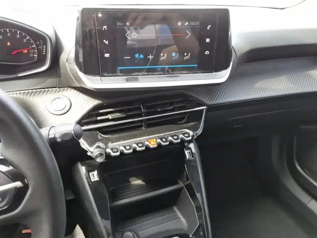 Peugeot 2008 2022 230THP THE ONE — миниатюра 20