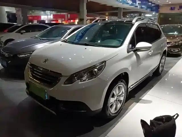 Peugeot 2008 2014 Model 1.6L Automatic Fashion Edition