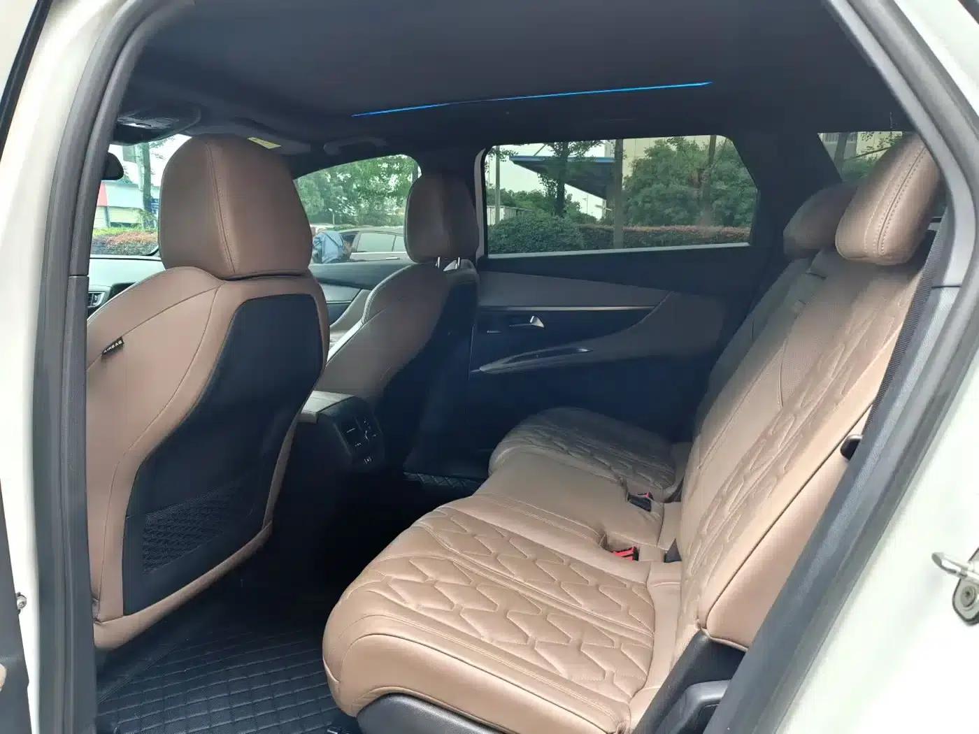 Peugeot 5008 2017 380THP 7-seater Luxury GT Edition — миниатюра 5