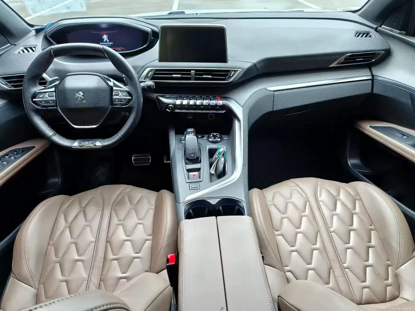 Peugeot 5008 2017 380THP 7-seater Luxury GT Edition — миниатюра 6