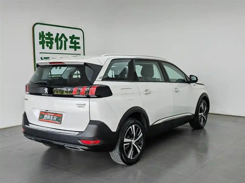 Peugeot 5008 2017 380THP 7-seater Elite Edition — миниатюра 2