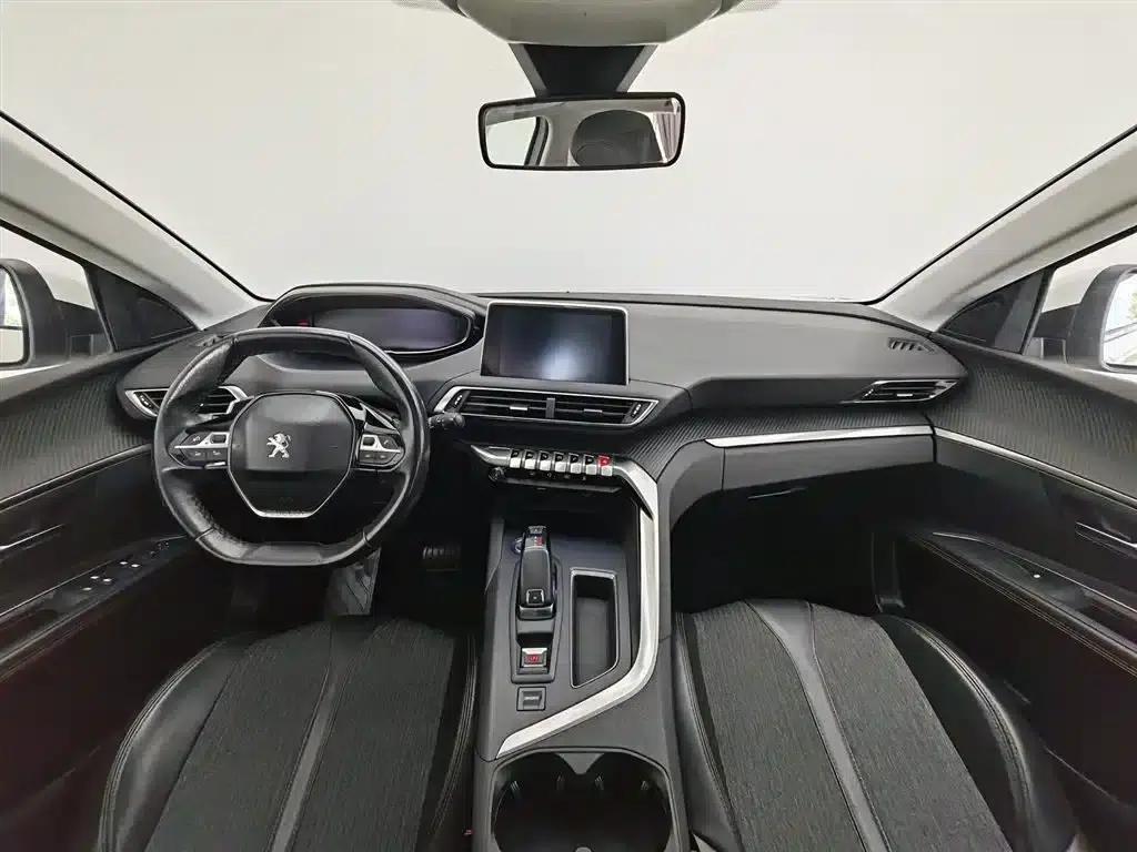 Peugeot 5008 2017 380THP 7-seater Elite Edition — миниатюра 5