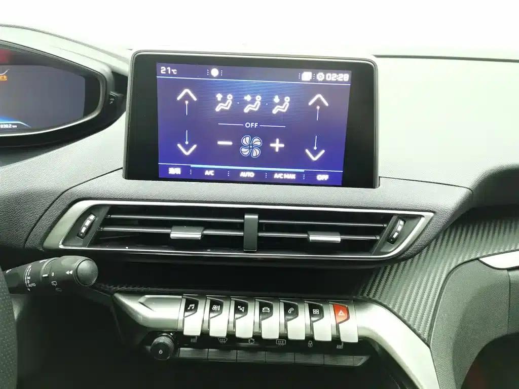 Peugeot 5008 2017 380THP 7-seater Unlimited Edition — миниатюра 12
