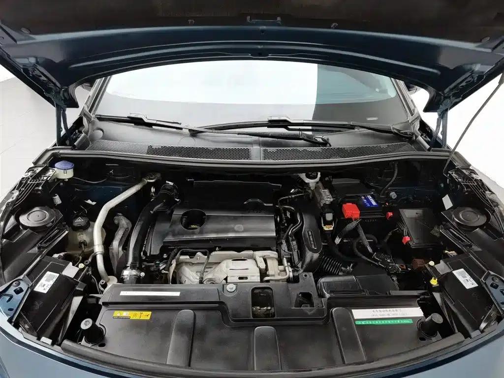 Peugeot 5008 2017 380THP 7-seater Unlimited Edition — миниатюра 6