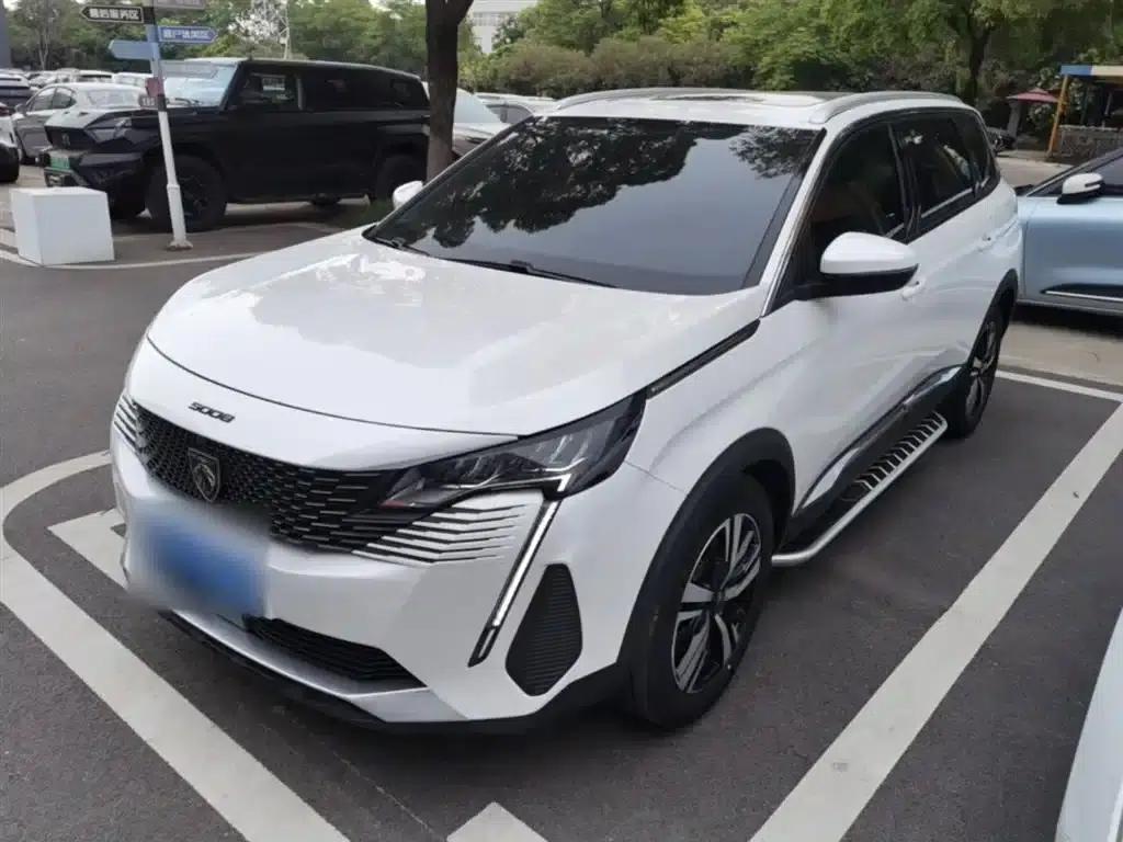 Peugeot 5008 2023 400THP True Love Edition 5-seater — миниатюра 1