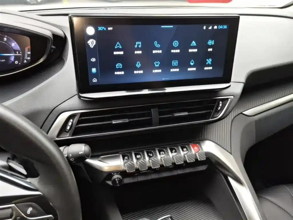 Peugeot 5008 2023 400THP True Love Edition 5-seater — миниатюра 13