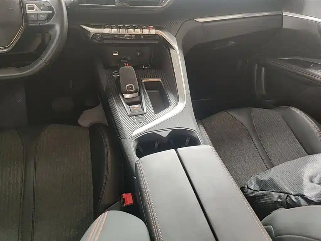 Peugeot 5008 2017 380THP 5-seater Elite Edition — миниатюра 14