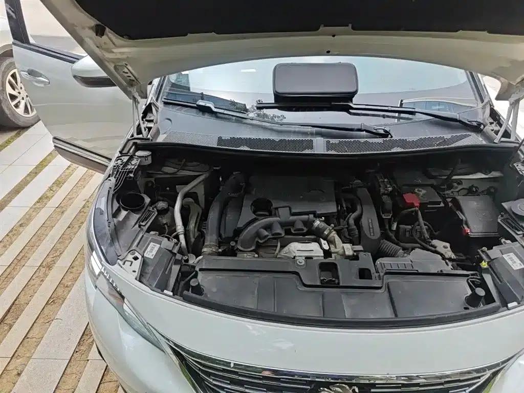 Peugeot 5008 2019 350THP 7-seater Elite Edition — миниатюра 21