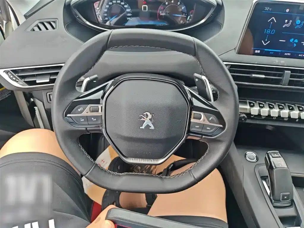 Peugeot 5008 2017 380THP 7-seater Unlimited Edition — миниатюра 11