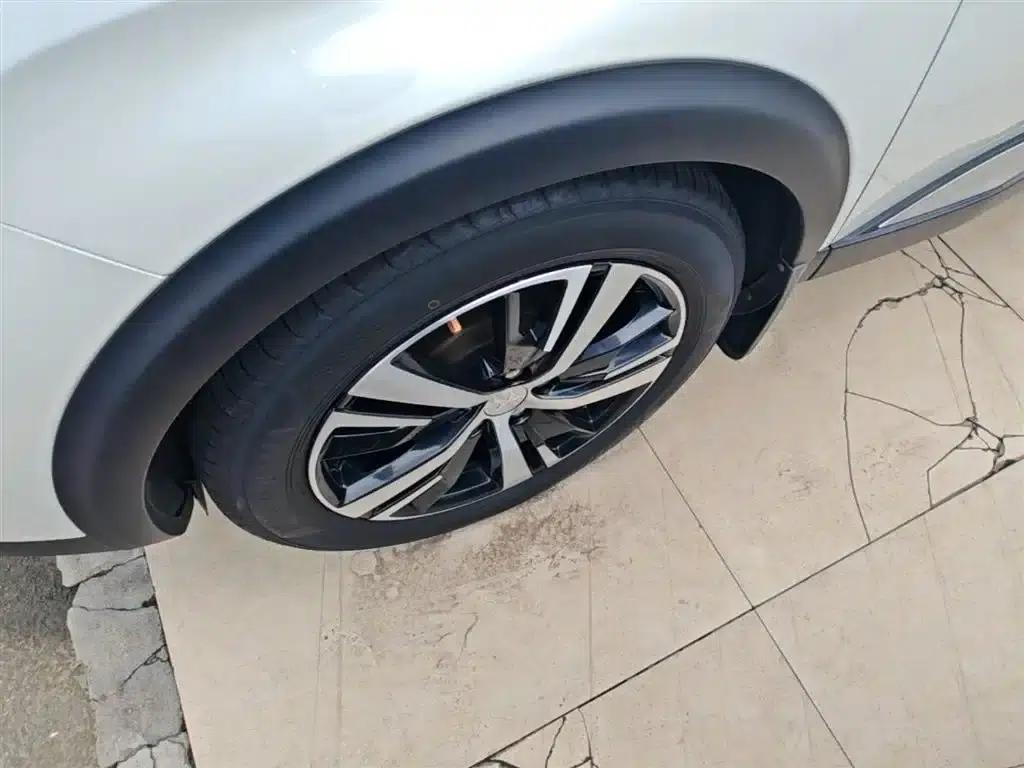 Peugeot 5008 2017 380THP 7-seater Unlimited Edition — миниатюра 23